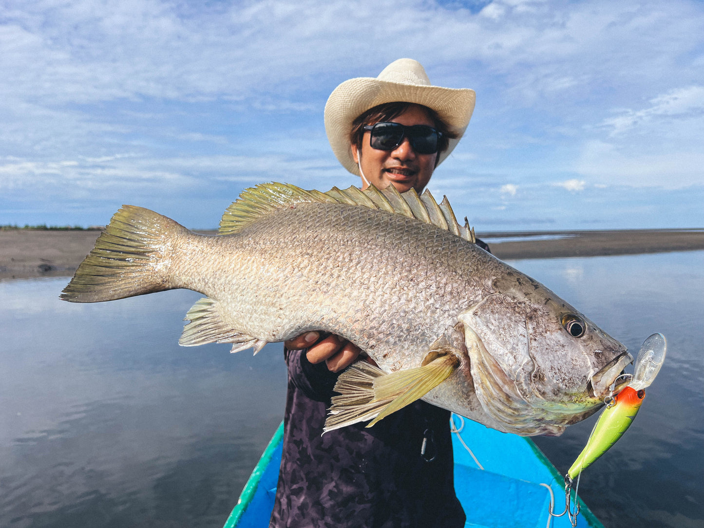 Tango Shad 130mm (Floating)